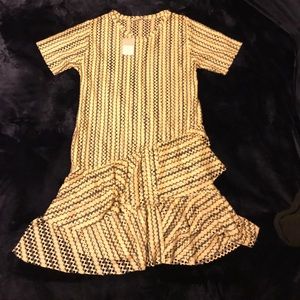 NEW Textured ZARA Dress with Ruffles